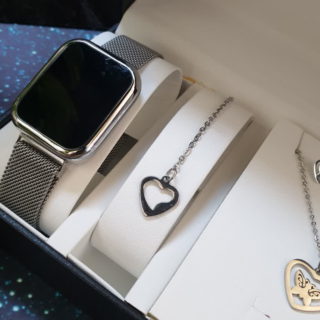 ساعت مچی ال ای دی دیجیتالی بدنه فلزی LED .