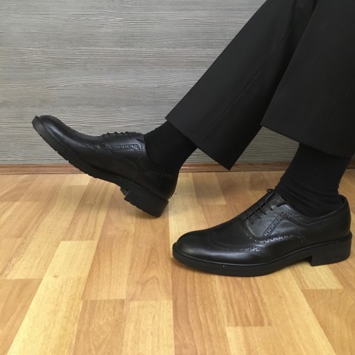 کفش چرم طبیعی بنددار مدل هشترک با کفی چرم ساخت کفش کاسپین تبریز