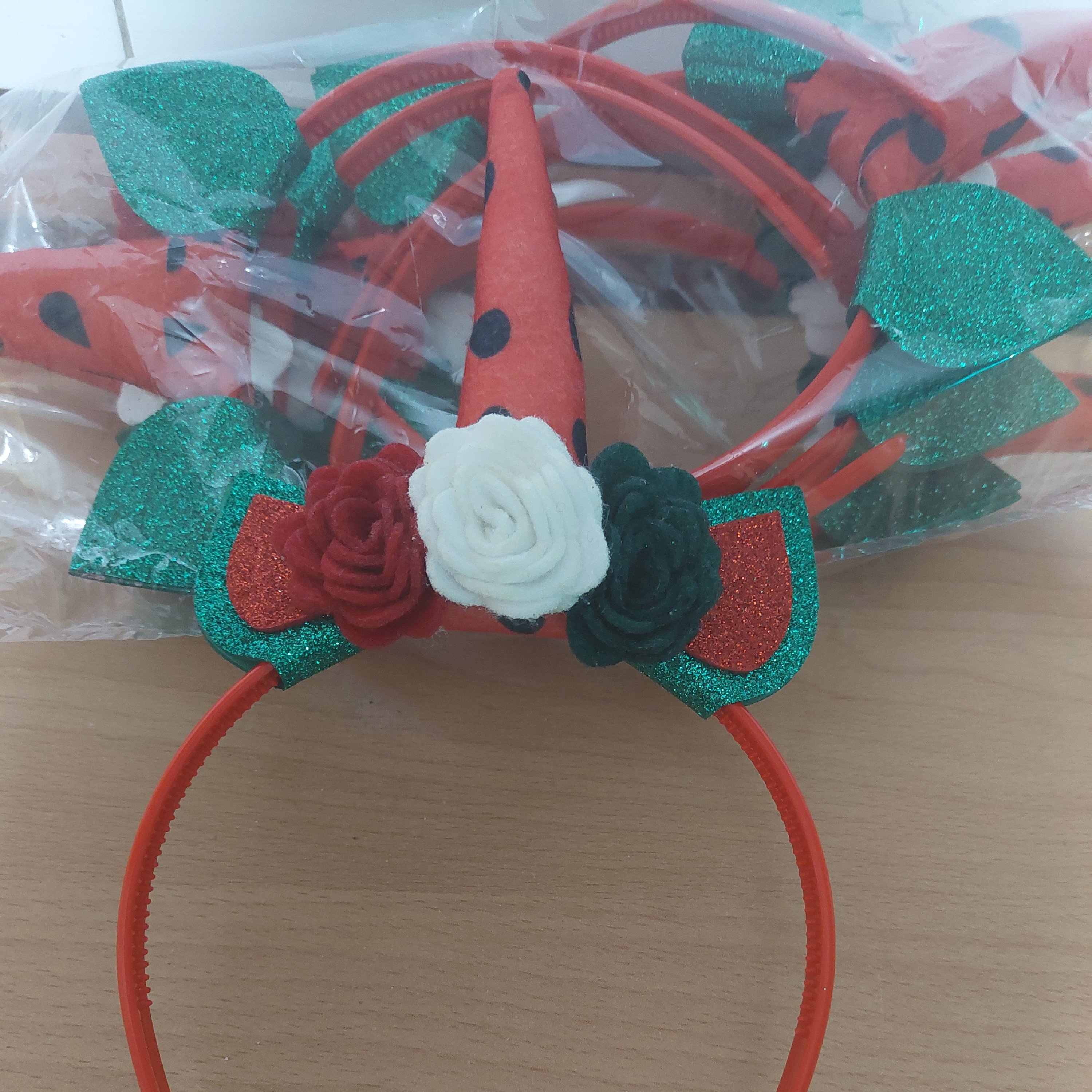 تل تک شاخ یلدایی  فروش فقط عمده حداقل خرید 48 عدد