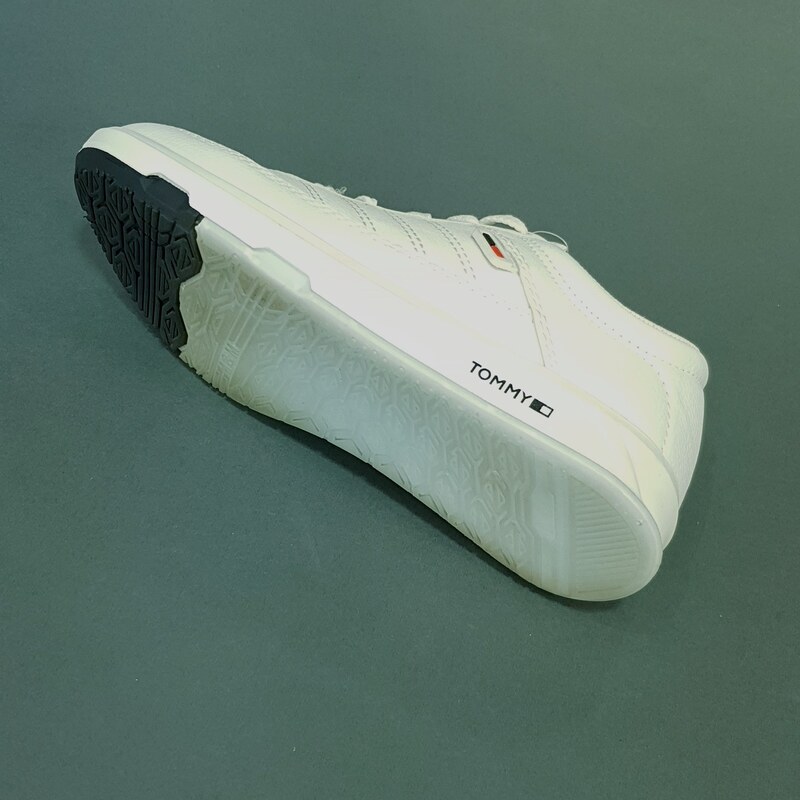 کفش ورزشی اسپرت  مردانه تامی سفید بزرگپا  کد 104