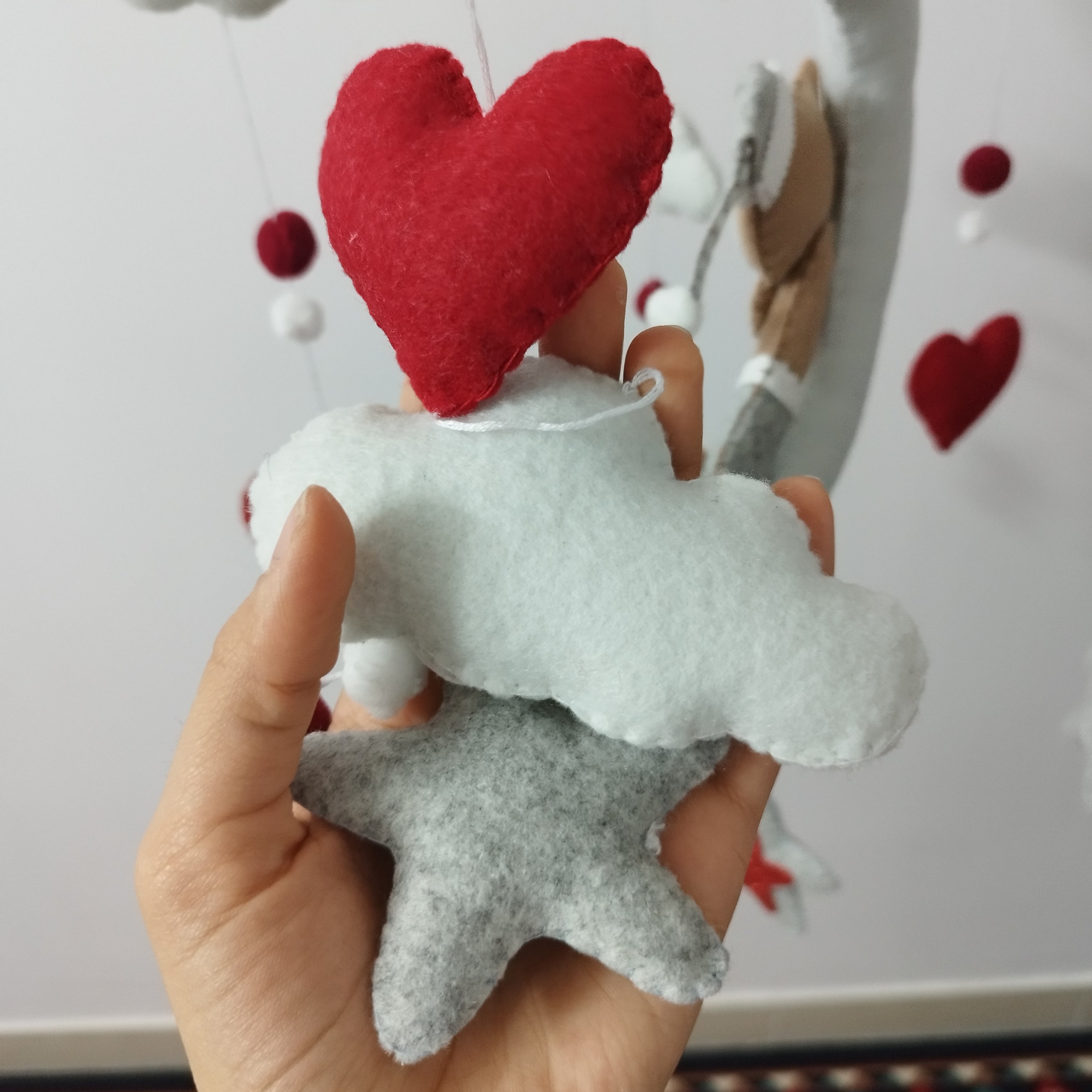 آویز نمدی تخت یا سقف اتاق کودک دست دوز مدل خرس خوابالو