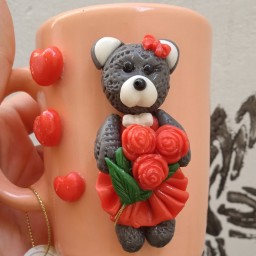 ماگ عروسکی طرح خرس گل به دست