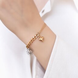 دستبند زنانه کارتیر و قلب استیل(رنگ طلایی و رنگ ثابت و ضدحساسیت)
