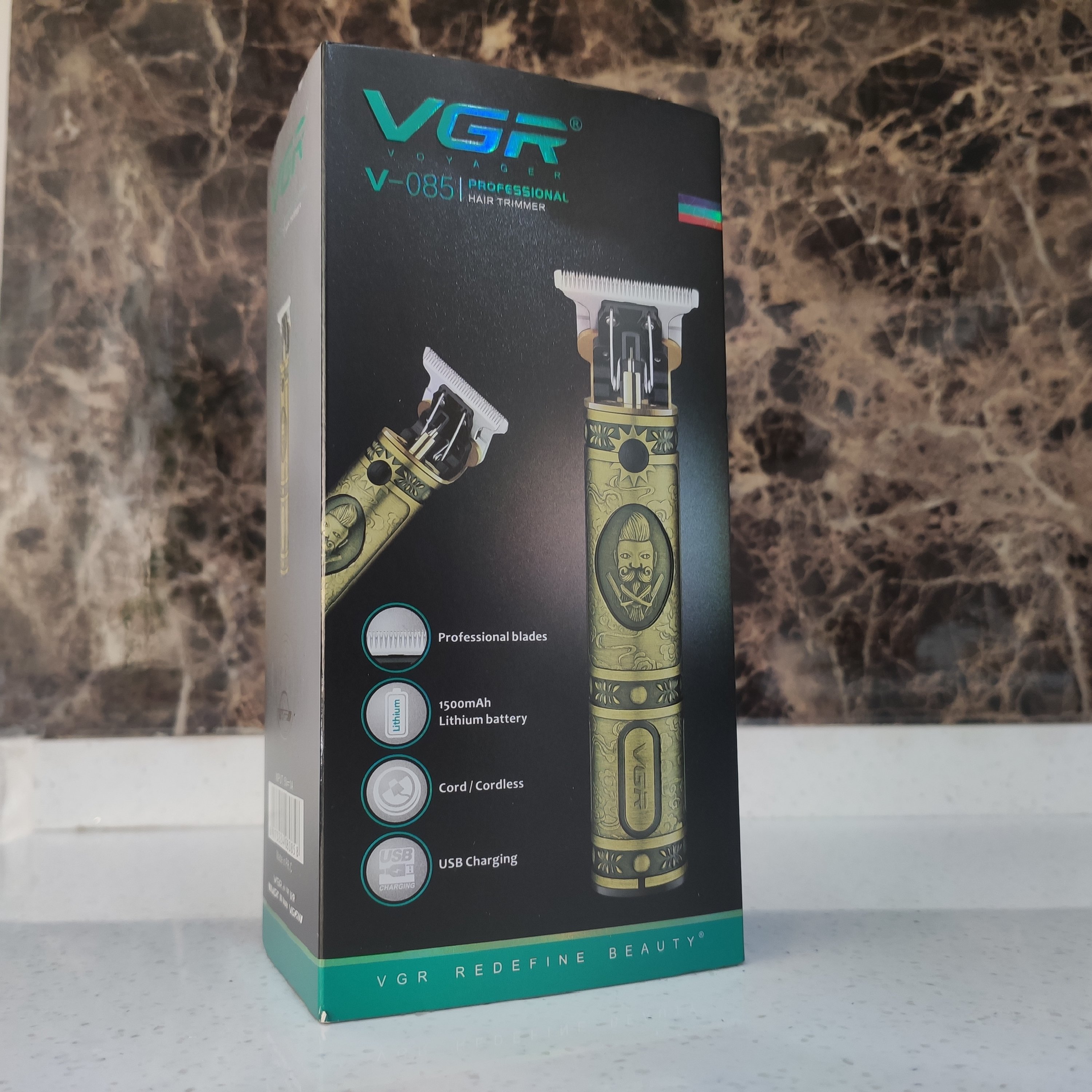 ماشین اصلاح موی صورت و بدن حرفه ای وی جی ار مدل v-085