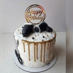 کیک مشاغل کیک آرایشگری با تاپر سشوار و ریش تراش و قیچی  فوندانتی