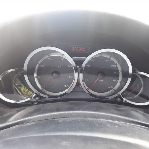 قاب کیلومتر ساده پژو 206