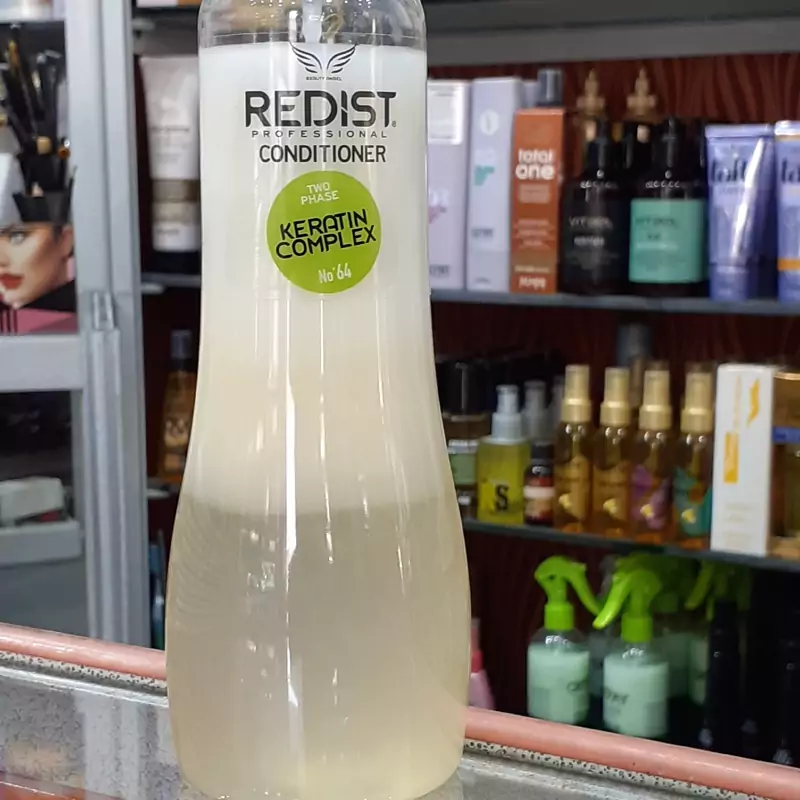 اسپری نرم کننده دوفاز مدل Keratin Complex حجم 400میل ردیست
Redist Keratin 2 Phases Hair Conditioner Spray 400ml