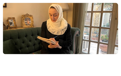 فائقه؛ تجارت فرش در فرانسه، عرفان در تهران   