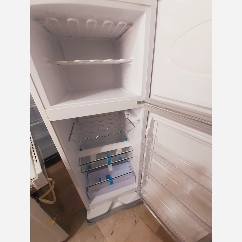 یخچال فریزر 14فوت البرز (پس کرایه)