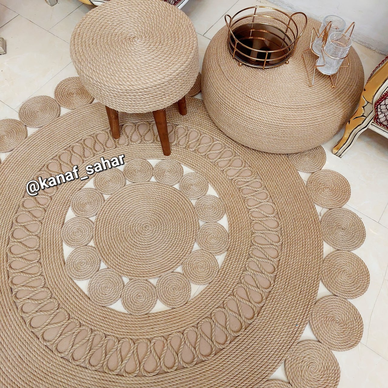 فرشینه کنفی کد9 (پس کرایه)