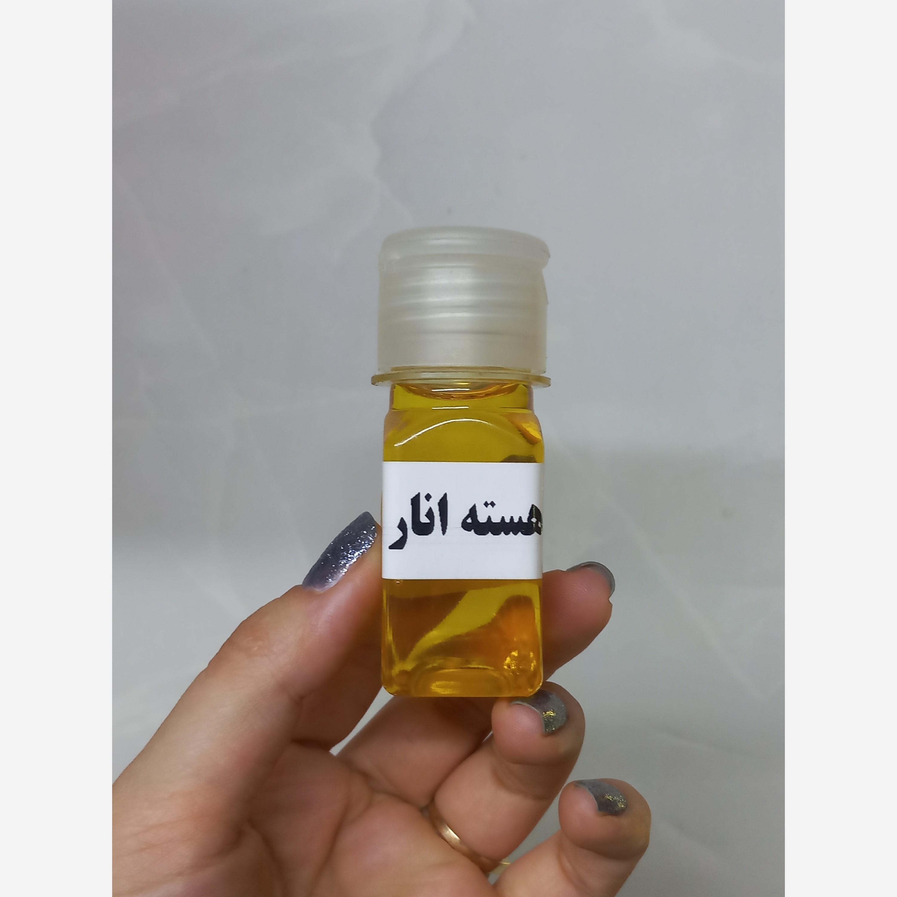 روغن هسته انار سنتی باکیفیت (30 سی سی)
