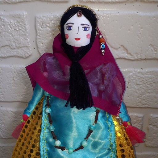 عروسک سنتی چوبی لیلی،  پارچه ای و دست ساز با دستان متحرک (رقصان)