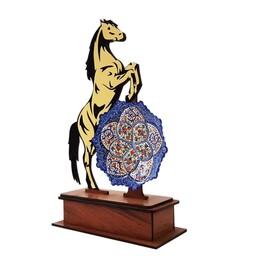 تندیس اسب و اسب سواری و مسابقه نماد و یاد بود و دکوری و کادویی و هدیه تندیس اسب صنایع دستی سایروس 