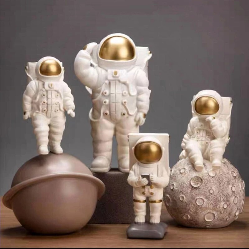 مجسمه فضانوردان ماه -مجسمه دکوری -مجسمه سنگی - فضانورد 