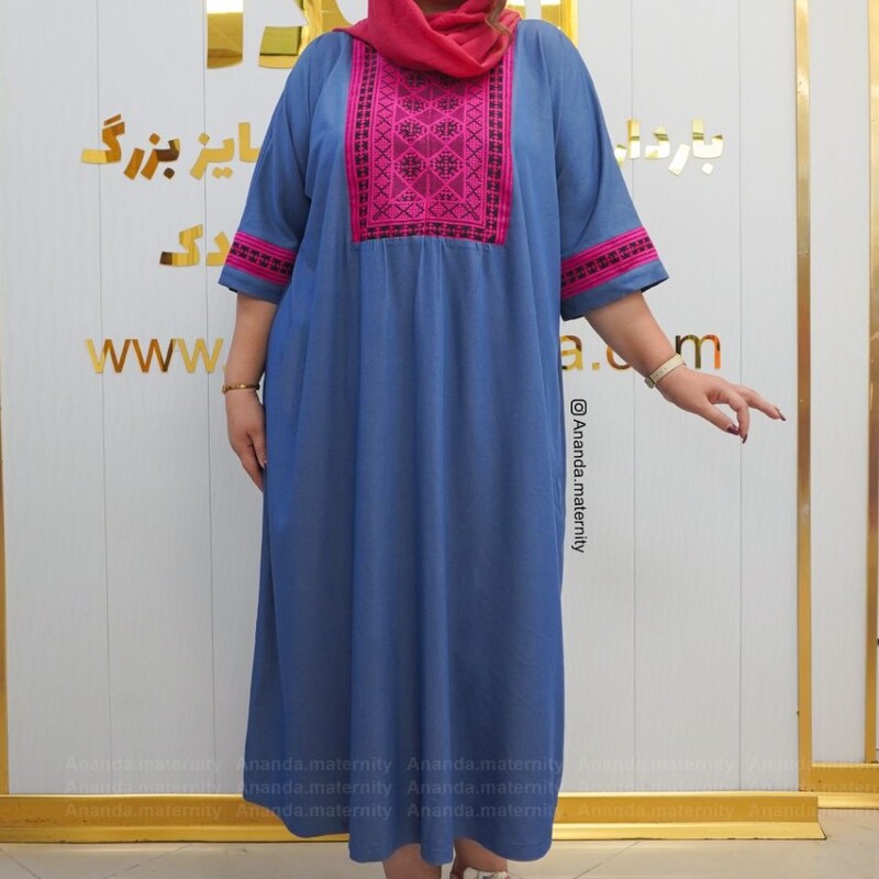 پیراهن بارداری وشیردهی لامیا دارای دو رنگ تیره و روشن با خرجکار سنتی بسیار زیبا 