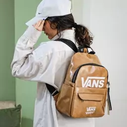 کوله پشتی براق ونس vans  در 9 رنگ 