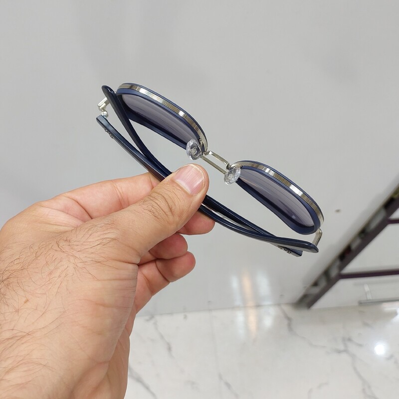 عینک آفتابی اسپرت مردانه و زنانه مارک ریبن مناسب هدیه شیک و خاص