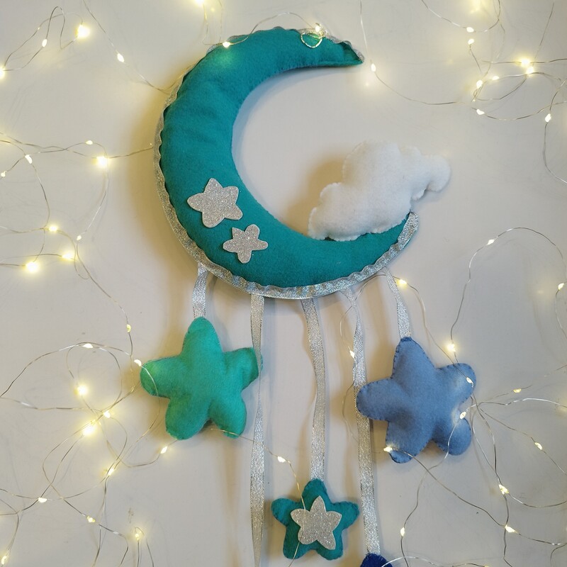 آویز  گیفت طرح ماه و ستاره آبی مناسب برای هدیه کادو 
