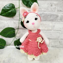 عروسک  خرگوش  کوچولوی خانم  رز  با  لباس  چین  چینی صورتی  دلبر    قلاب بافی 