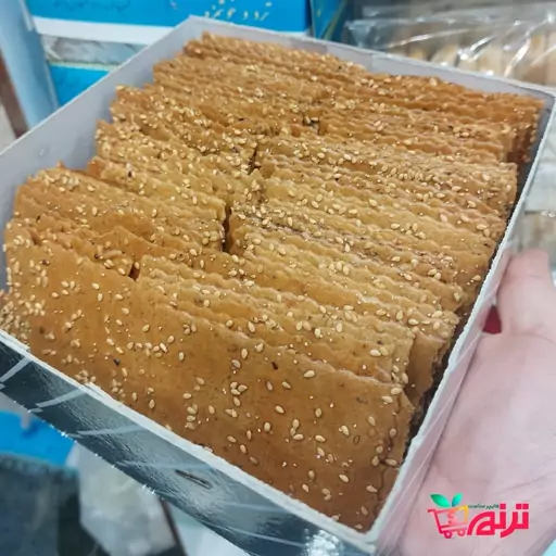 بیسکوئیت سنتی و رژیمی فاتح(700گرمی)