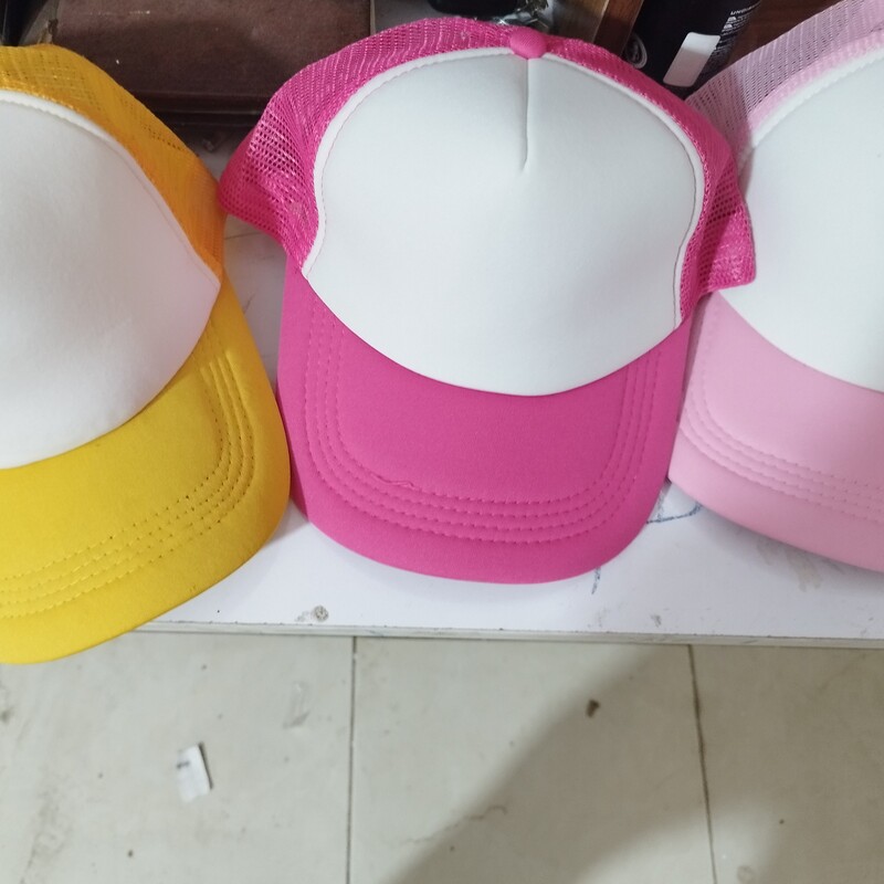 کلاه کپ پشت تور رنگ زرد