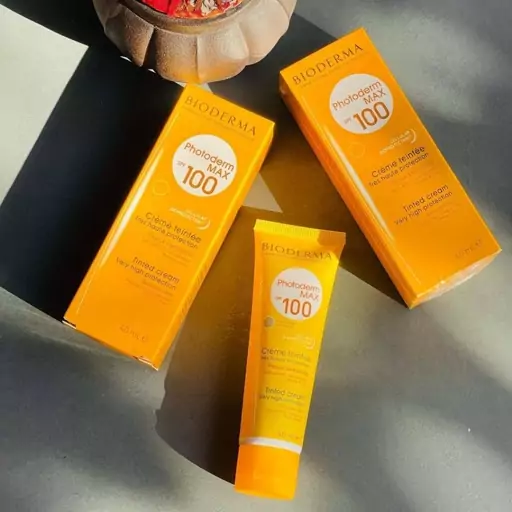 ضدآفتاب رنگی بیودرما با Spf 100  
