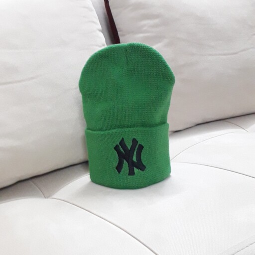 کلاه دخترانه رنگ سبز طرح NY