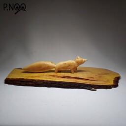 مجسمه چوبی روباه کاملا دست ساز و جلاخورده مناسب برای دکور و تزئین پذیرایی و هدیه و گیفت 