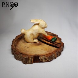 مجسمه ی چوبی خرگوش و هویج دست ساز و خاص مناسب برای دکور و هدیه و گیفت تولد - مجسمه کوچک و کیوت - مجسمه دست ساز چوبی 