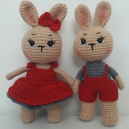 عروسک بافتنی خرگوش دوقلو قابل اجرا در رنگ های متنوع و زیبا طبق نظر و سلیقه مشتریان عزیز با سلامی