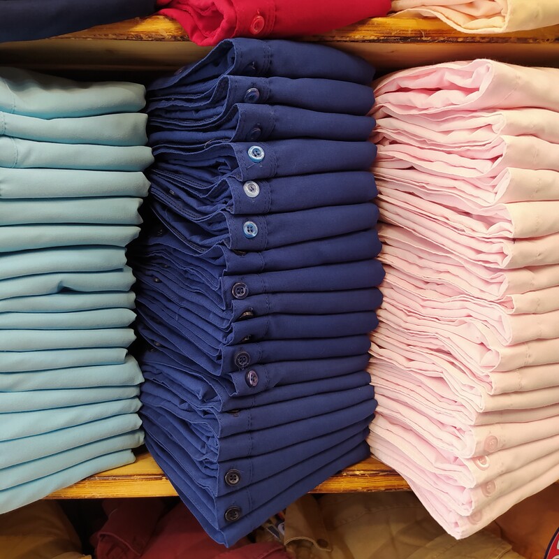 پیراهن مردانه آبی کاربنی کشی    آستین بلندمردانه ساده کشی جنس بنگال