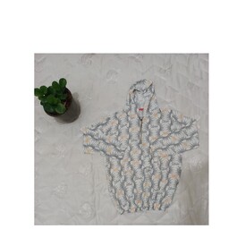 هودی مانتویی ابروبادی در طرح خوشگل د زیبا  سایز قدی 66 پهنا 52