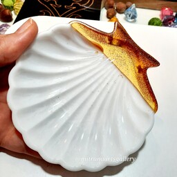 جا جواهری رزینی مدل صدف سفید و طلایی قطر 11 سانتیمتر نشکن و بادوام قابل سفارش در رنگ دلخواه شما 