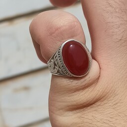 انگشتر نقره عقیق سرخ اصل معدنی درجه یک زیبا     .
