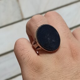 انگشتر نقره عقیق سیاه اونیکس اصل معدنی درجه یک زیبا
.