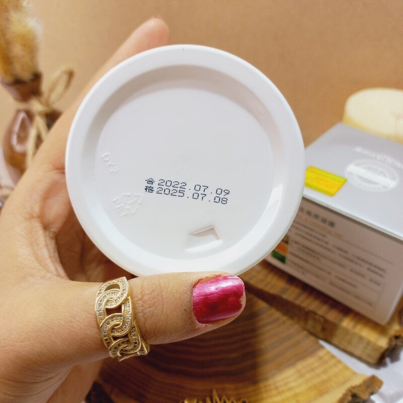 اسکراب برنج لایه بردار قوی و روشن کننده بیوآکوا BIOAQUA محصولات پوست شهرزاد 
