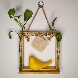 قاب عکس چوبی و گلدان آویز با قابلیت نصب به دیوار ریشه در آب چوبی 
دارای گیره یادداشت