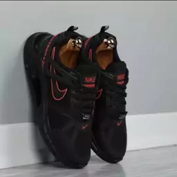 کتونی مردانه نایک ایر زوم پالرمو مشکی قرمز Nike Zoom X باتیس بوتیک