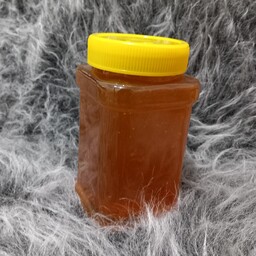 عسل گون  وزن خالص یک کیلو گرم 