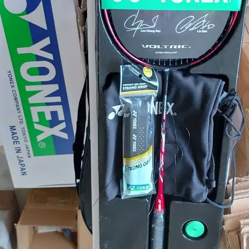 راکت بدمینتون YONEX NANO GARBON 700