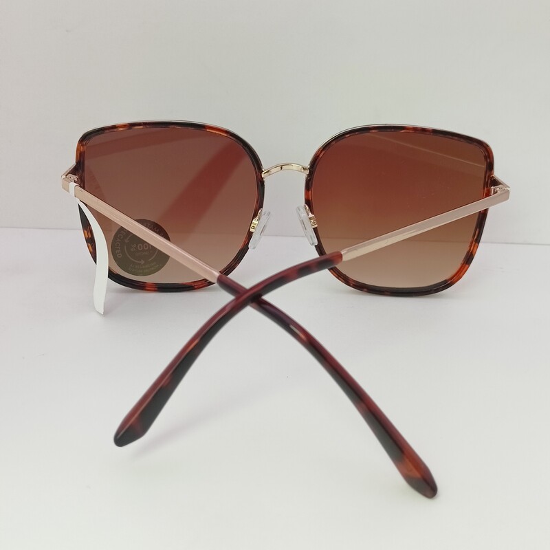 عینک آفتابی زنانه مارک اکسسورایز ضد اشعه های مضر خورشید محافظت از چشم uv400 قاب بزرگ رنگ شیشه قهوه ای 