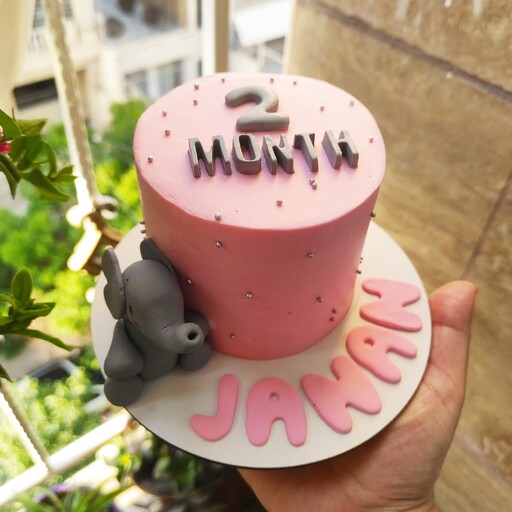 کیک مینی خامه ای ماهگرد تولد دخترانه صورتی طوسی فیلی