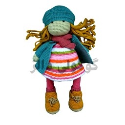 عروسک بافتنی دختر رنگارنگ ،موجود در سه رنگ ،قلاب بافی شده،قد29 سانت،وزن 195 گرم