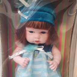عروسک دختر گوشتی  غیر موزیکال جعبه دار