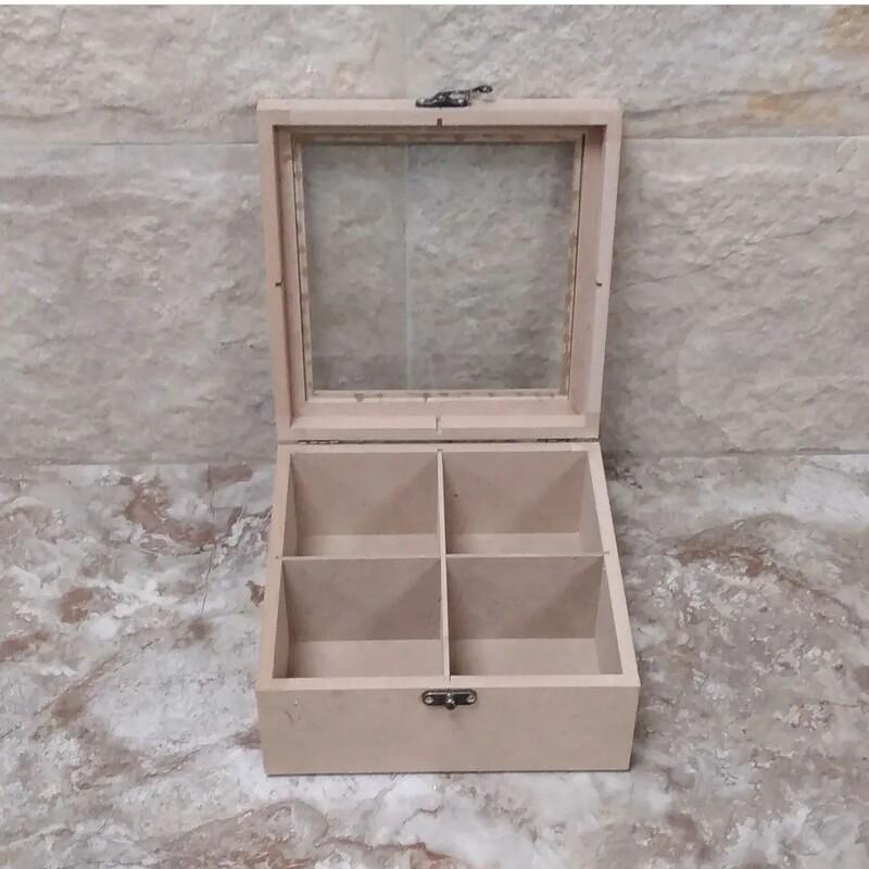 جعبه تی بک چوبی با درب شیشه ای چهار قسمتی خام و بدون رنگ مناسب پذیرایی و آشپزخانه رنگاچوب