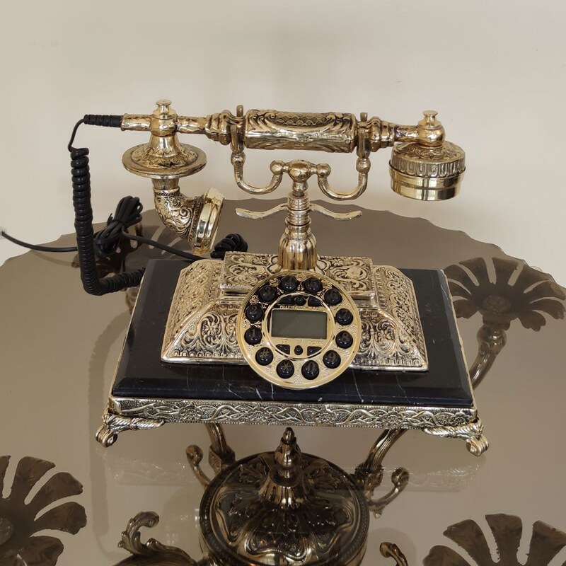 تلفن رومیزی برنزی مدل پایه سنگی مستطیلی کد 1848 ( تلفن برنجی)