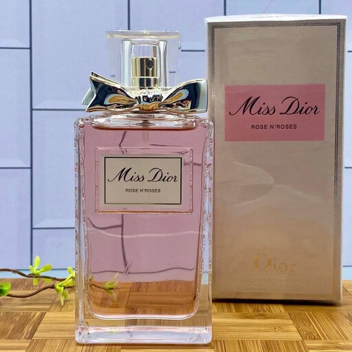 ادکلن میس دیور Miss Dior