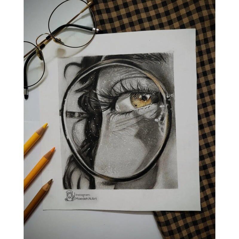 نقاشی چشم ترکیبی سیاه قلم و مداد رنگی سایز A5(بدون قاب)