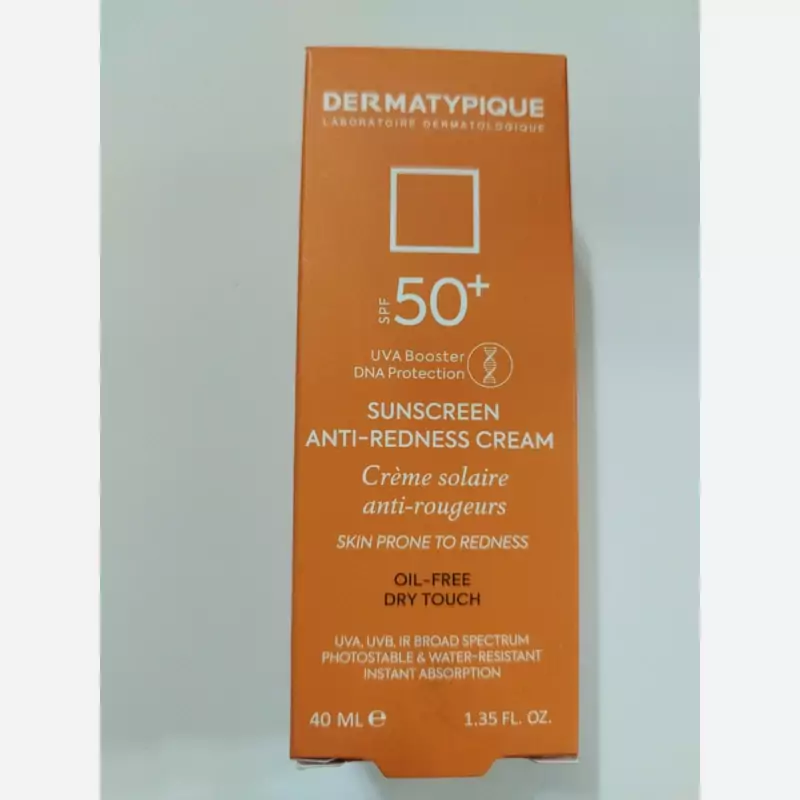 کرم ضد آفتاب درماتیپیک بی رنگ پوست قرمز و حساس SPF50+
