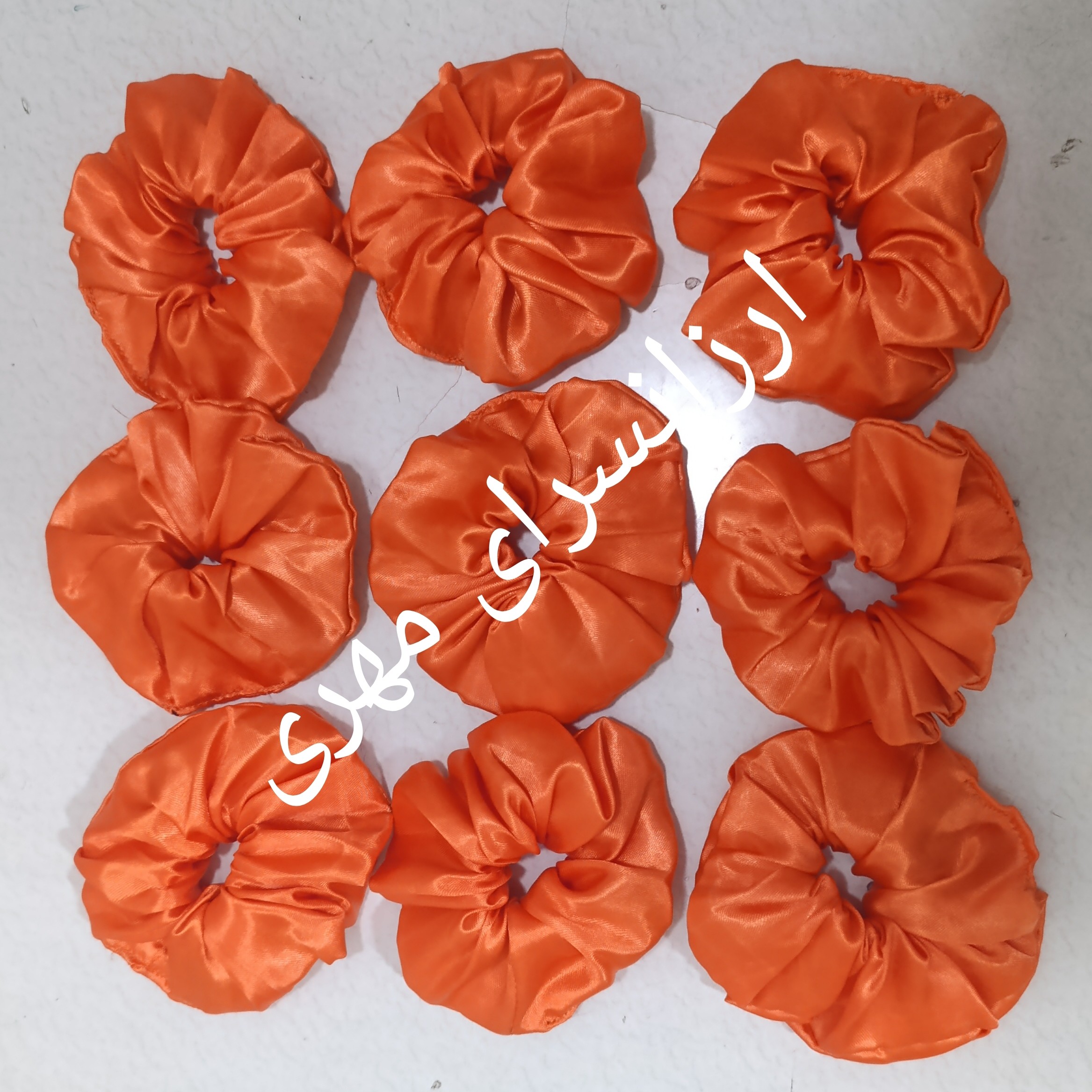 کش مو اسکرانچی ساتن نارنجی